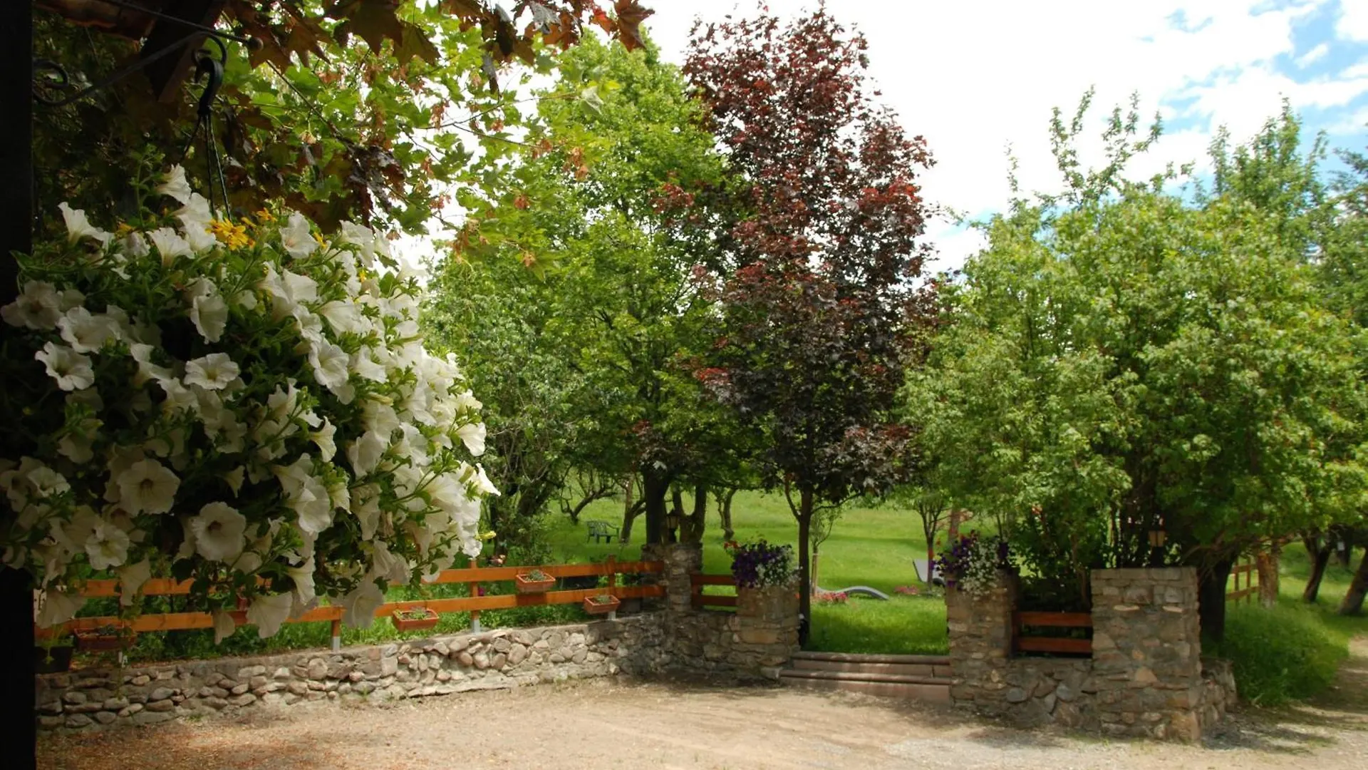 Hotel & Restaurant Le Chalvet Embrun